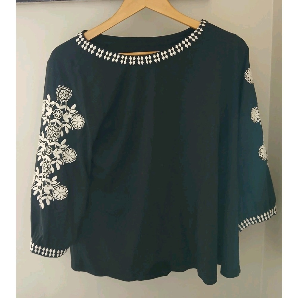 J. Jill PureJill Organically Grown Cotton Embroidered Top Size Medium Boho
